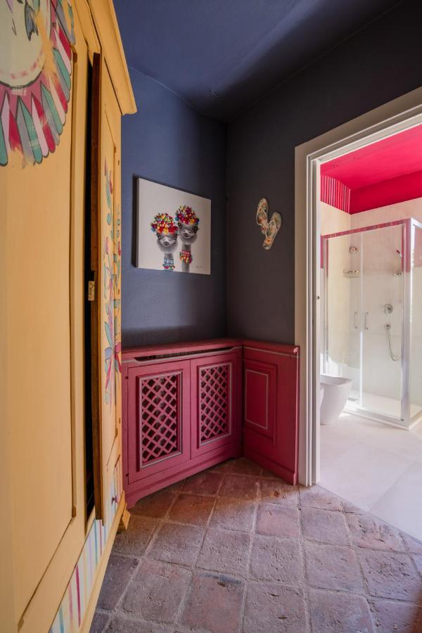 Segnavento -Rooms And Suites- Manta Buitenkant foto